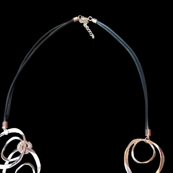Rose Gold Geometric Shaped Links Attached By Rose Gold Imprinted Disks Necklace - Picture 10 of 12